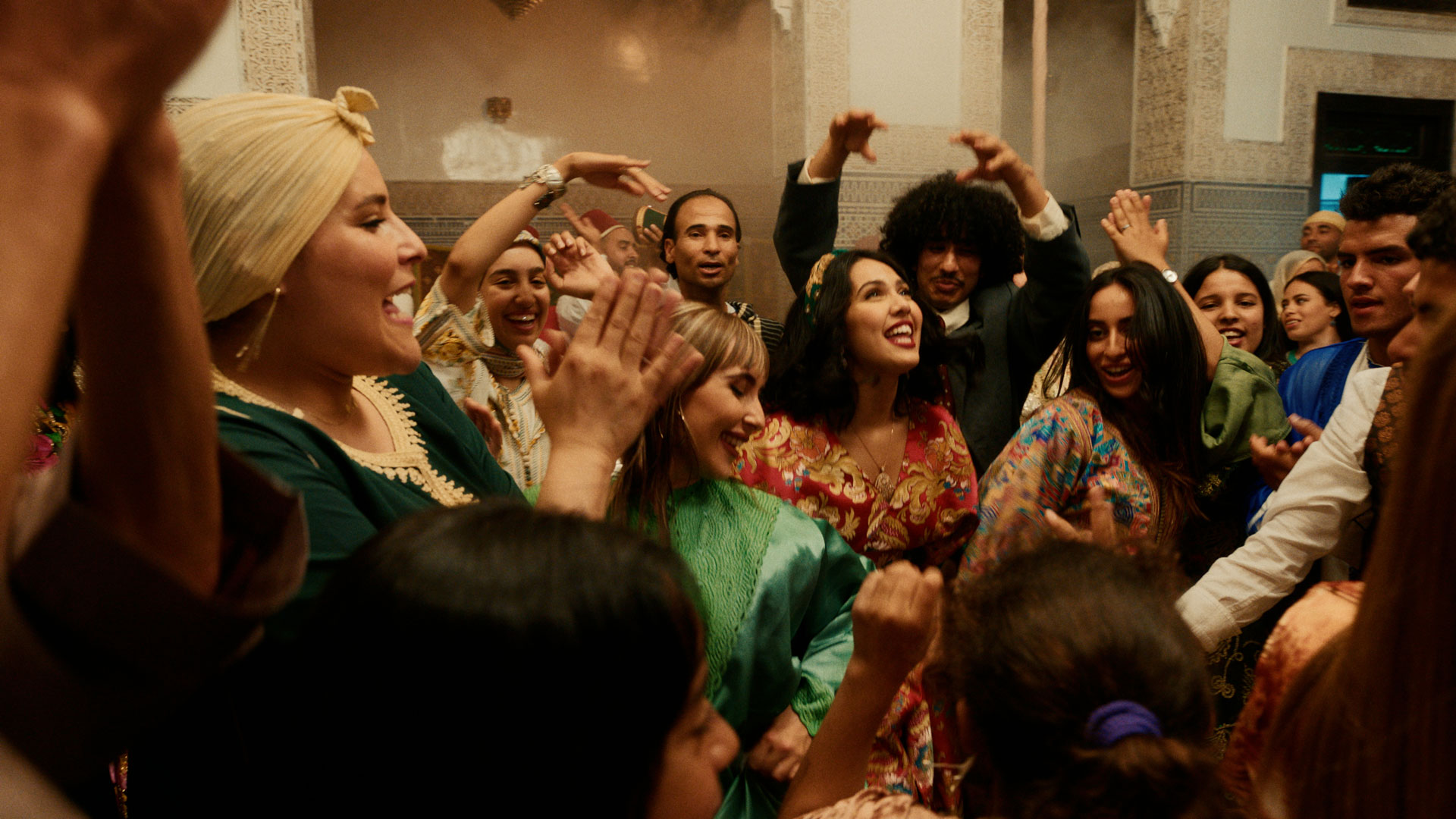 Manal Benchlikha Makhelaw Magalou Music Video Directed By Farid Malki