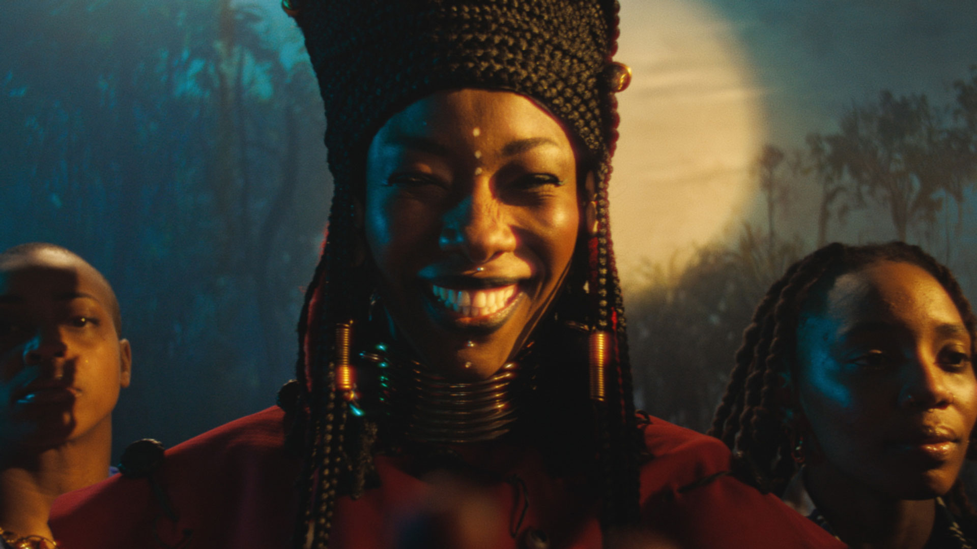 Fatoumata Diawara: African Melodies in a Sunset Studio Setting